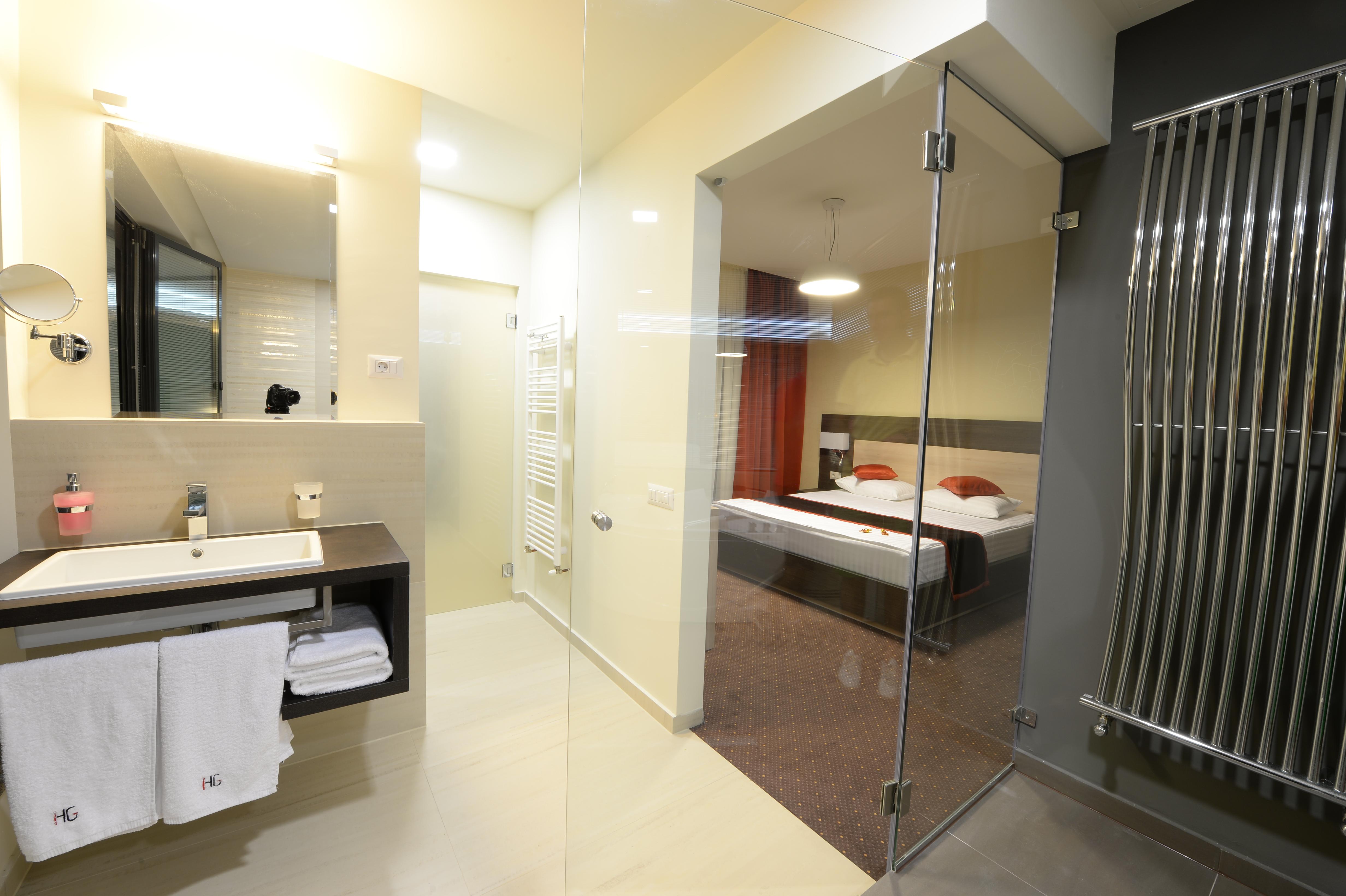 Hotel Galaxy Dumbravita  Bagian luar foto